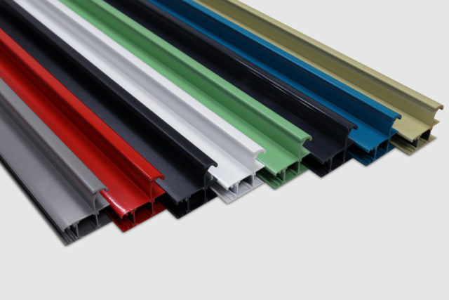 Couleur aluminium - Nuancier 841 GL et 840 HR