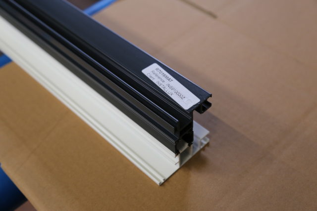 Laquage aluminium - Profilé serti
